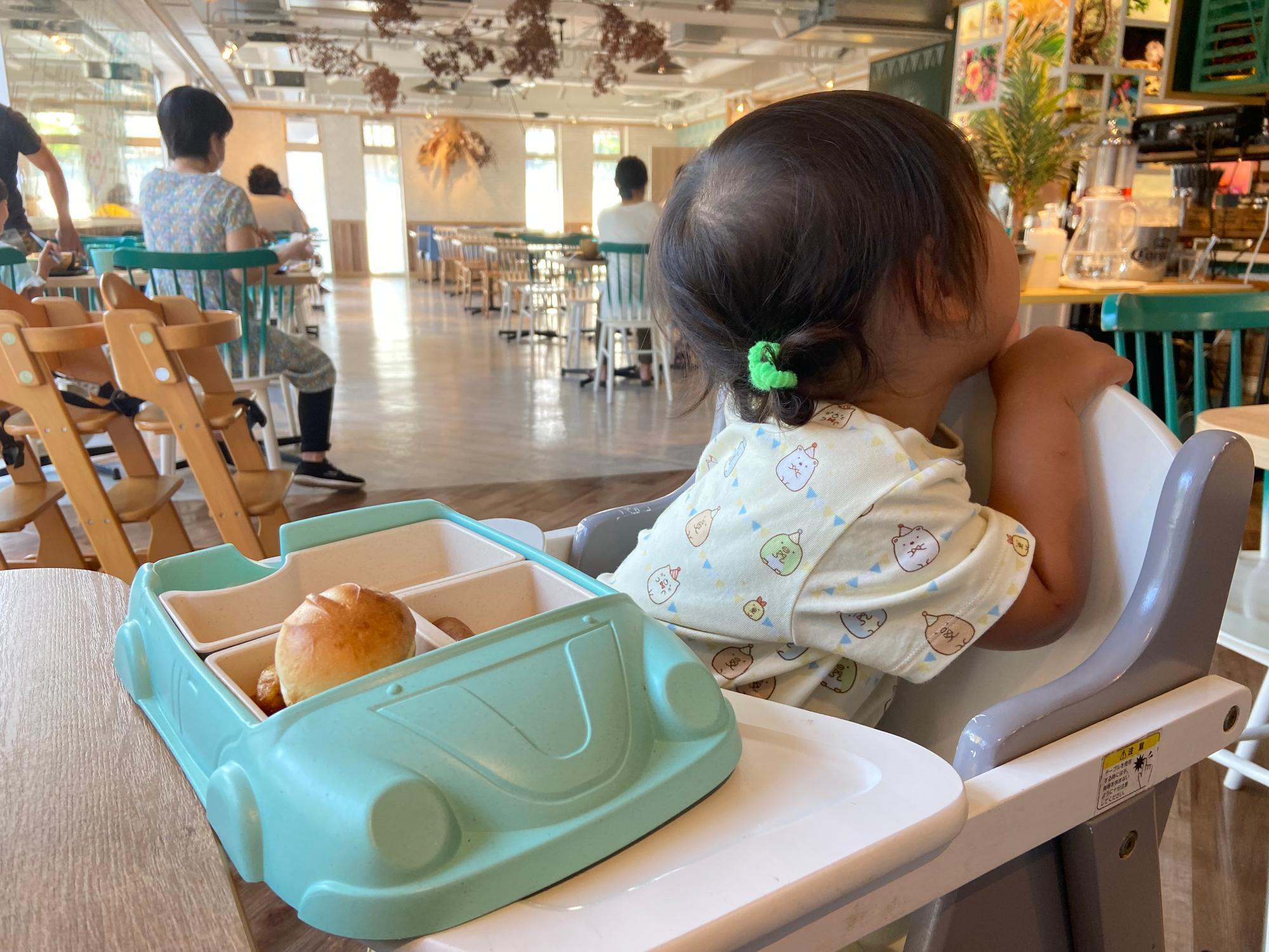 子供用の食器が可愛くてテンションあがりました。