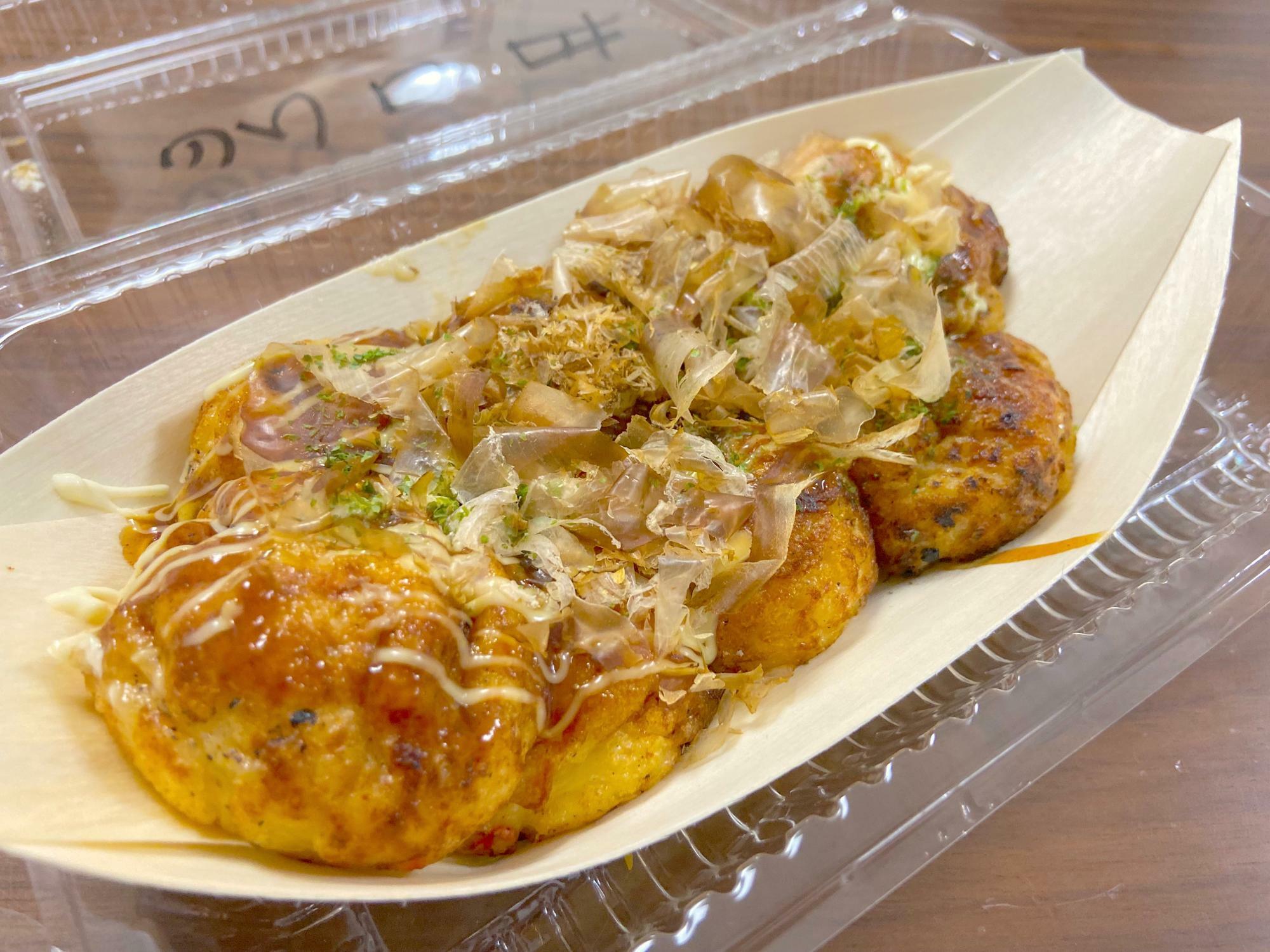 たこ焼き　甘口ソース　8個　490円