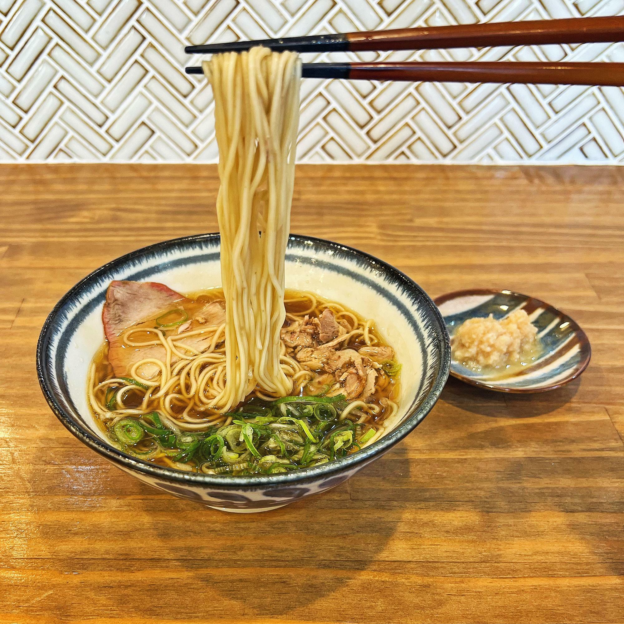 「九州醤油ラーメン」と「九ちゃんショウガ」