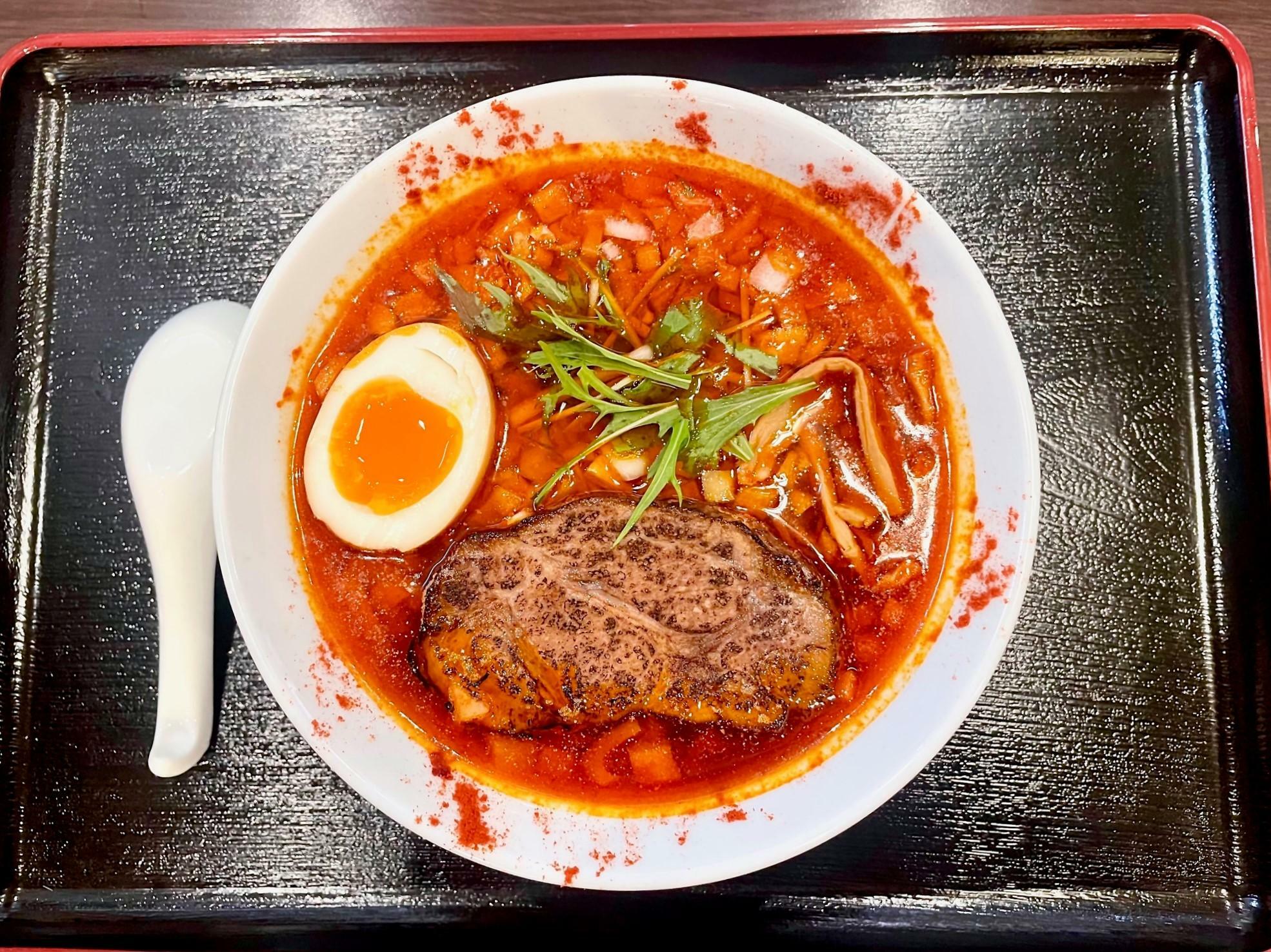 富士虎らぁ麺（赤）（画像提供：大髙醤油）