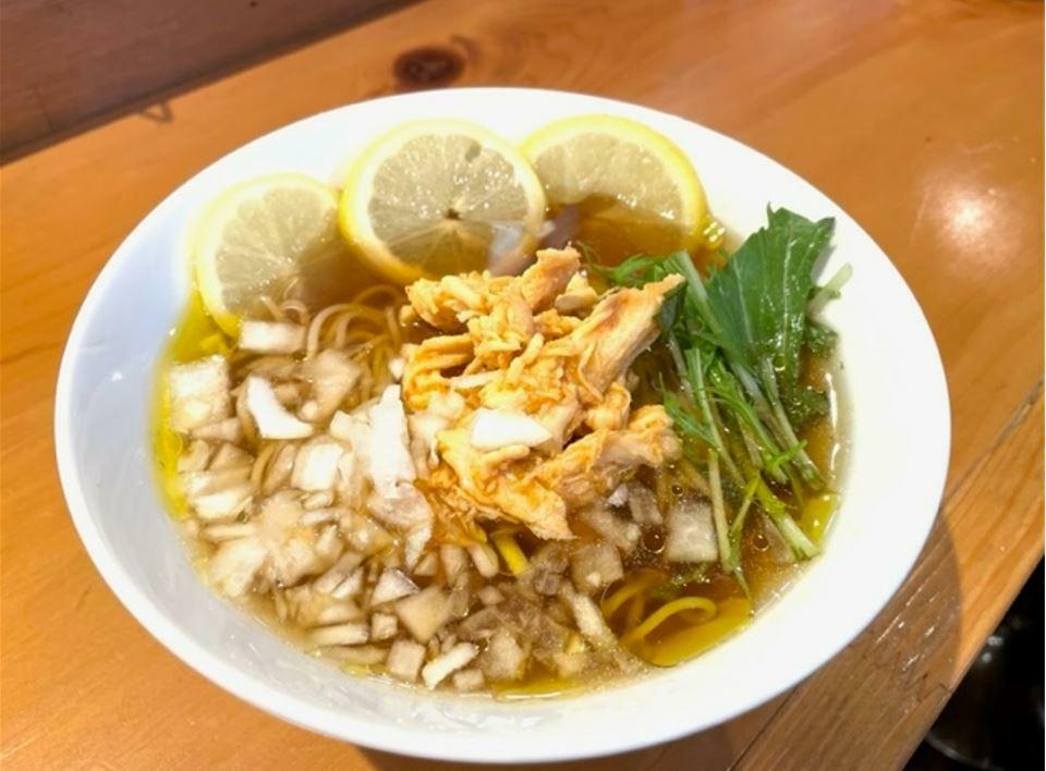 「冷やしレモンらぁ麺」1,000円（税込）（※画像提供：大髙醤油）