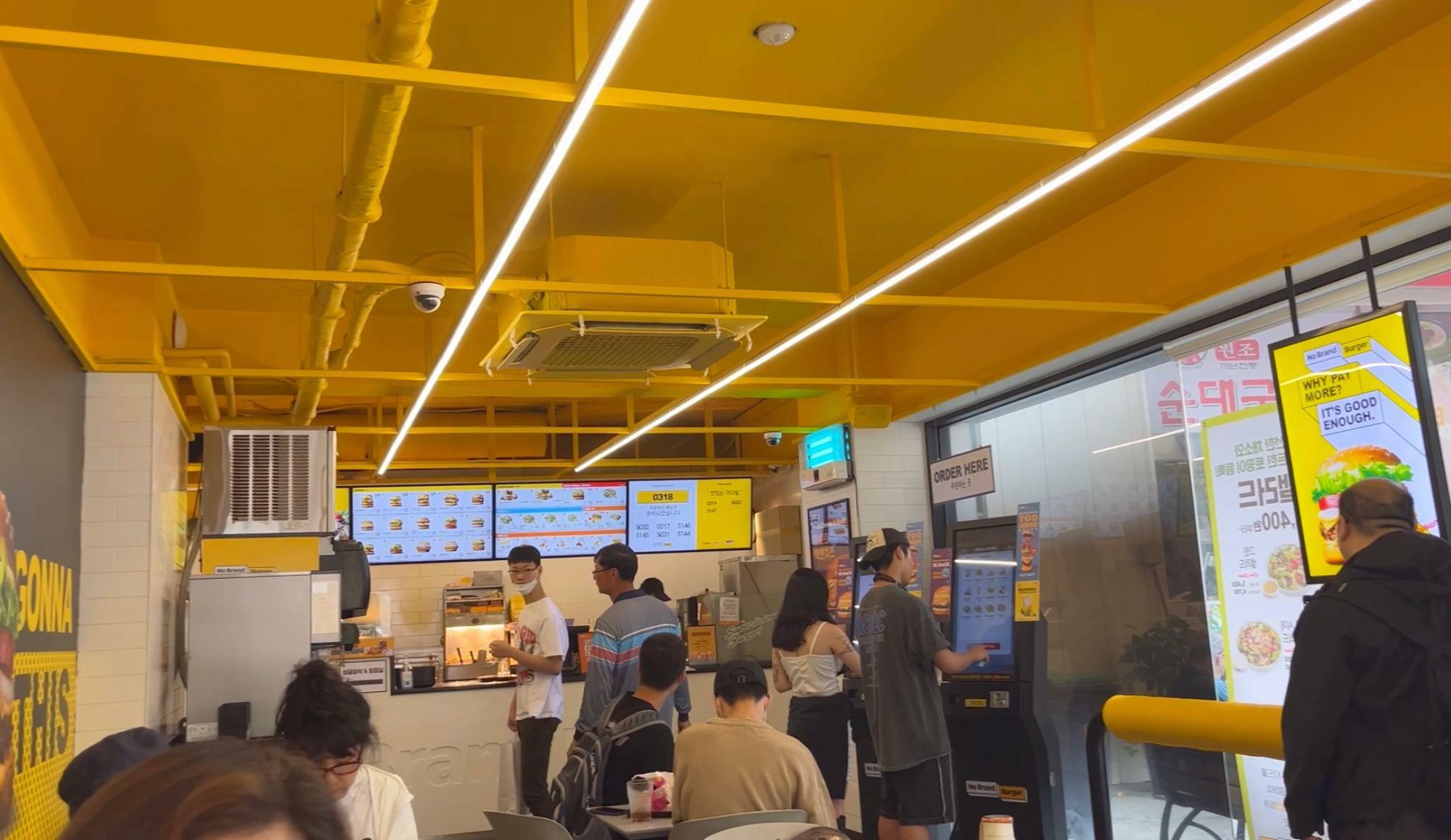 韓国で最近話題のNo Brand Burgerを食べてみた【韓国グルメ】 - 韓国でチャッカゲ生きる。