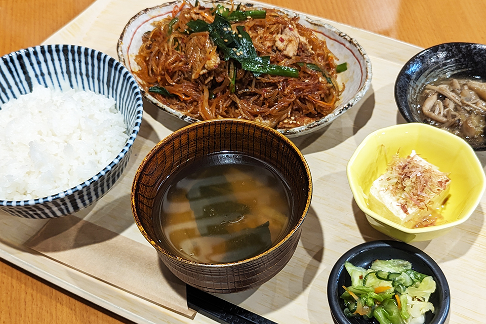 福島市】庶民価格なのに本格的な「おかあさん食堂」の手作り定食で