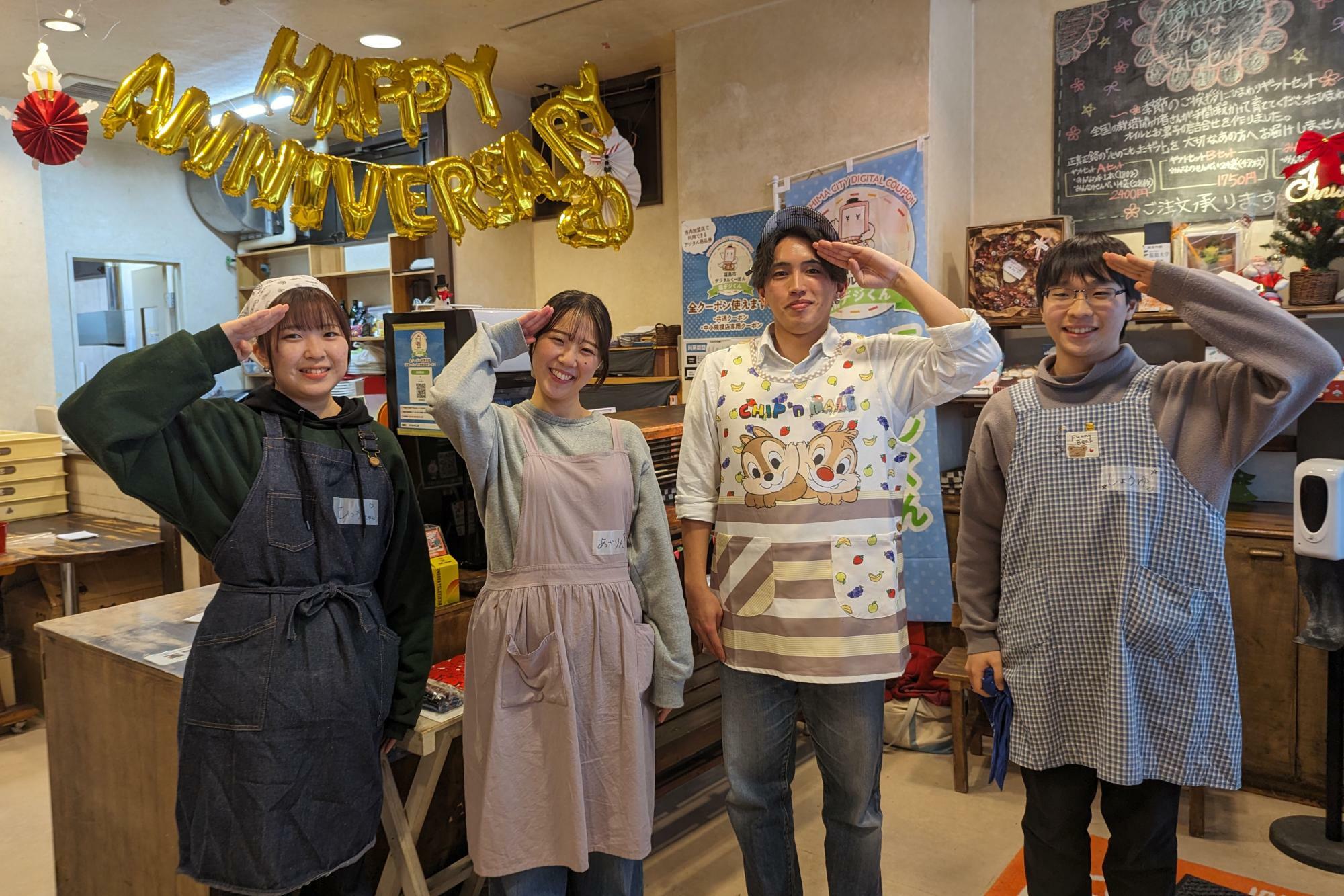 福島学院大学福祉学部の学生グループ「まちなか盛り上げ隊」のメンバー（2023年12月開催時）