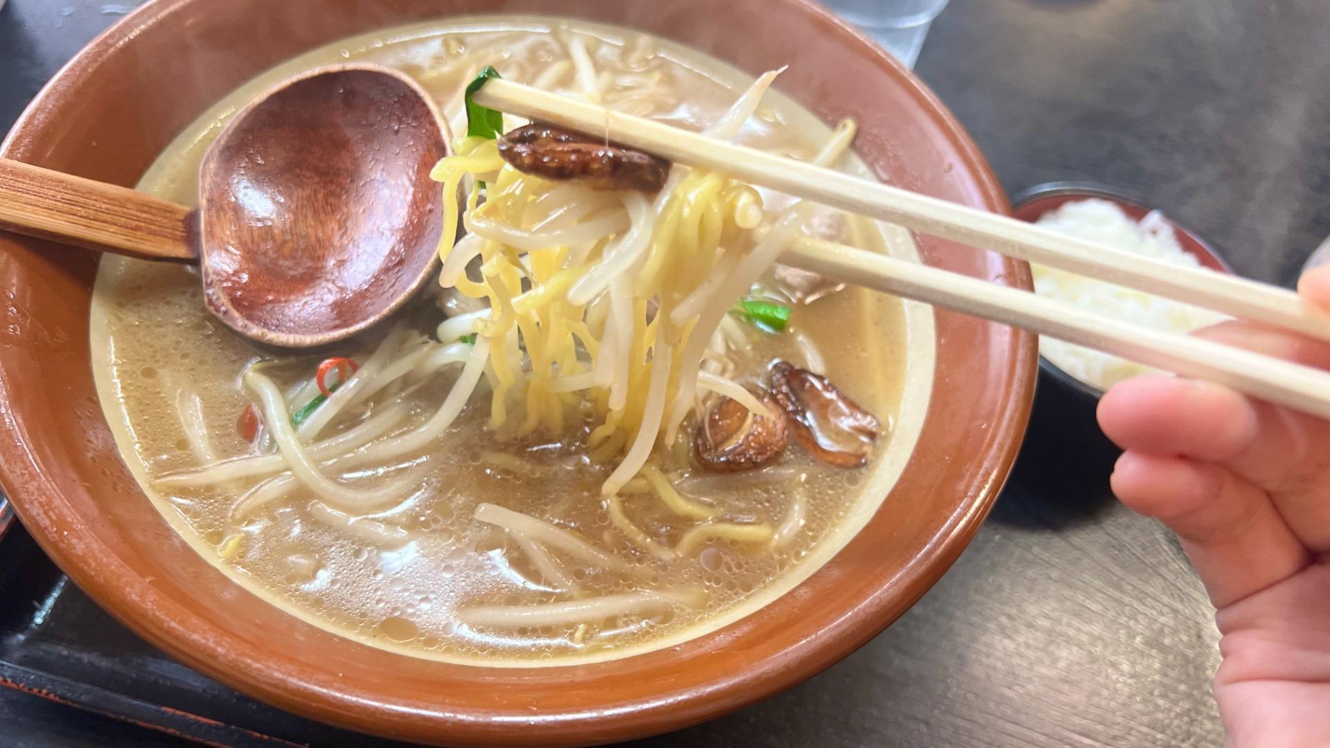 【取材】リピーター続出！疲れた日に食べたい“元気になれるスタミナラーメン”とは？（いなり） - エキスパート - Yahoo!ニュース