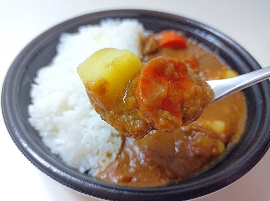 実食】セブン-イレブンの旨味たっぷり詰まったカレーが絶品で 実食】セブン-イレブンの旨味たっぷり詰まったカレーが絶品で