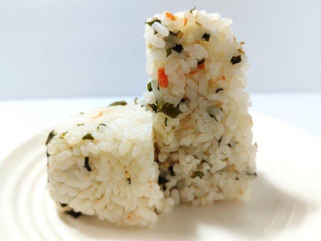 セブン-イレブンから新登場!! 大きさが気になって買ってしまった