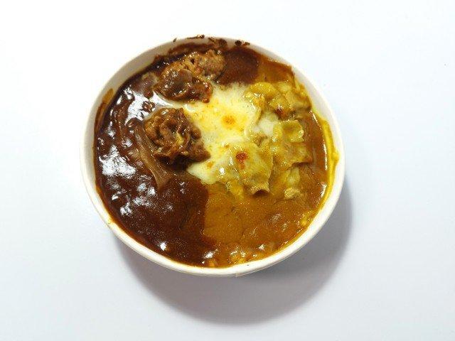 2日目のカレーをドリアにするか？うどんにするか？話し合うチビチビ軍団 2日目のカレーをドリアにするか？うどんにするか？話し合うチビチビ