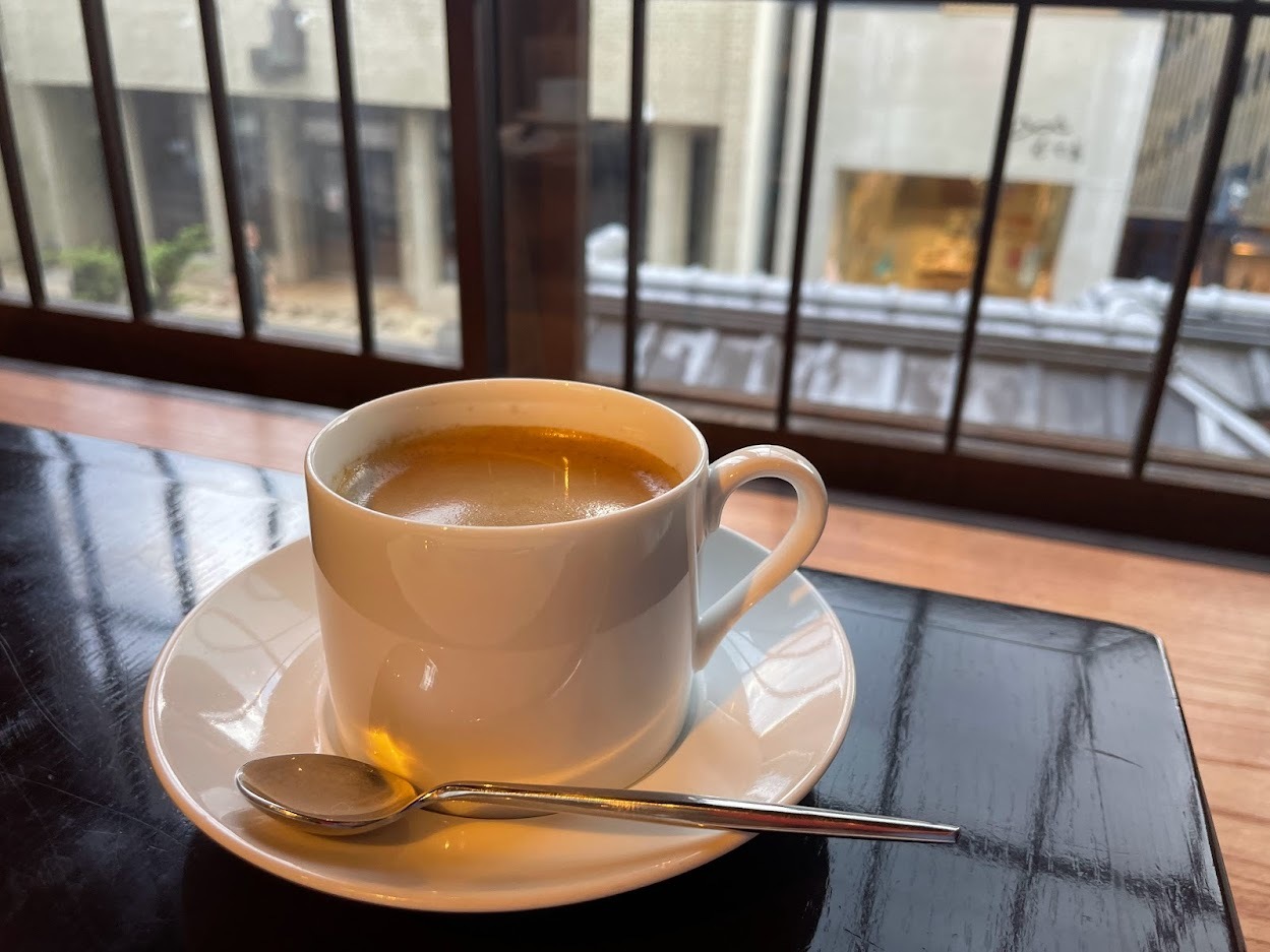 氷オーダーした場合はコーヒー、紅茶が５５０円とお得なセット価格