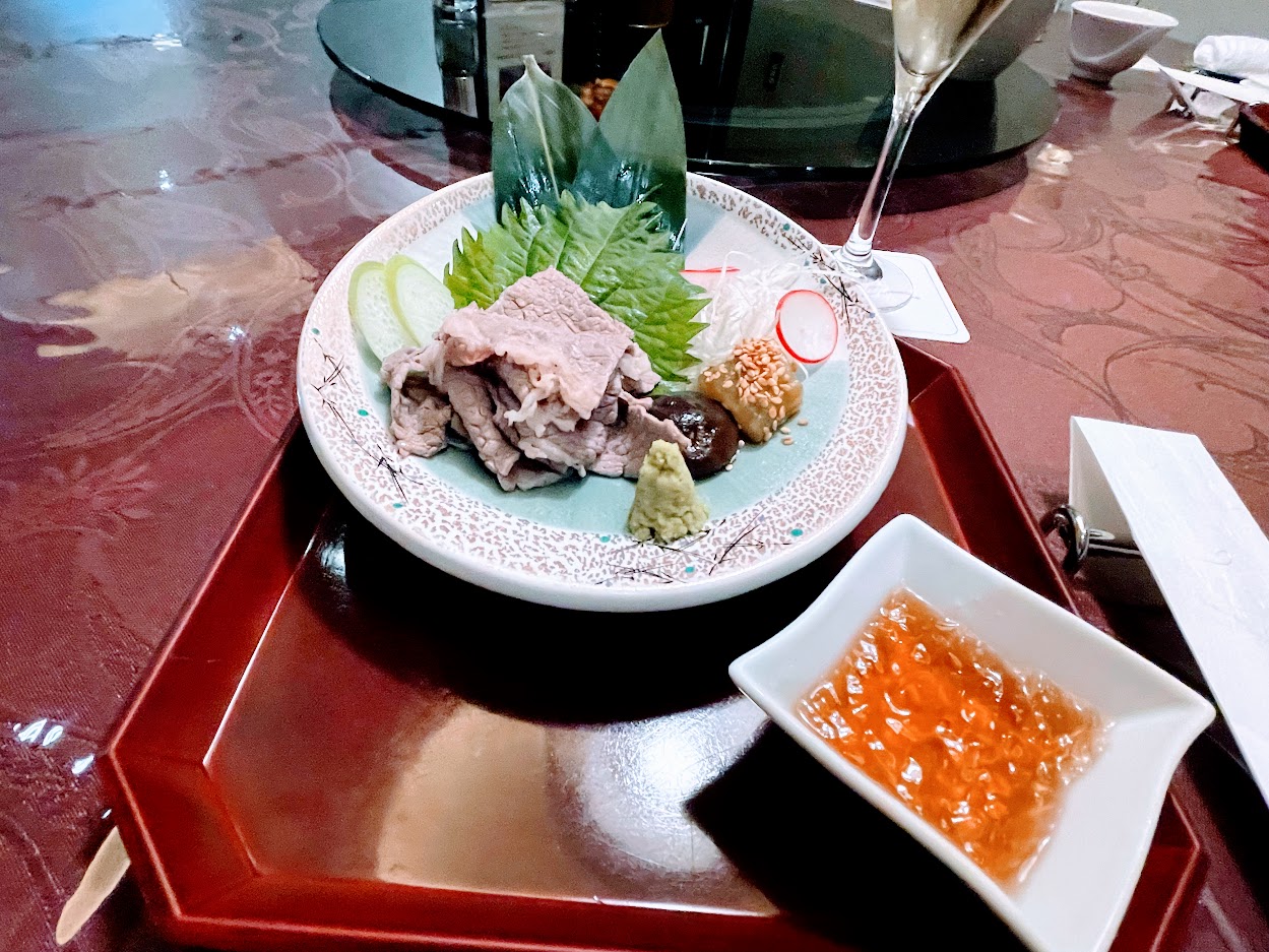 ホテル阪急インターナショナル ペアランチお食事券1万円相当