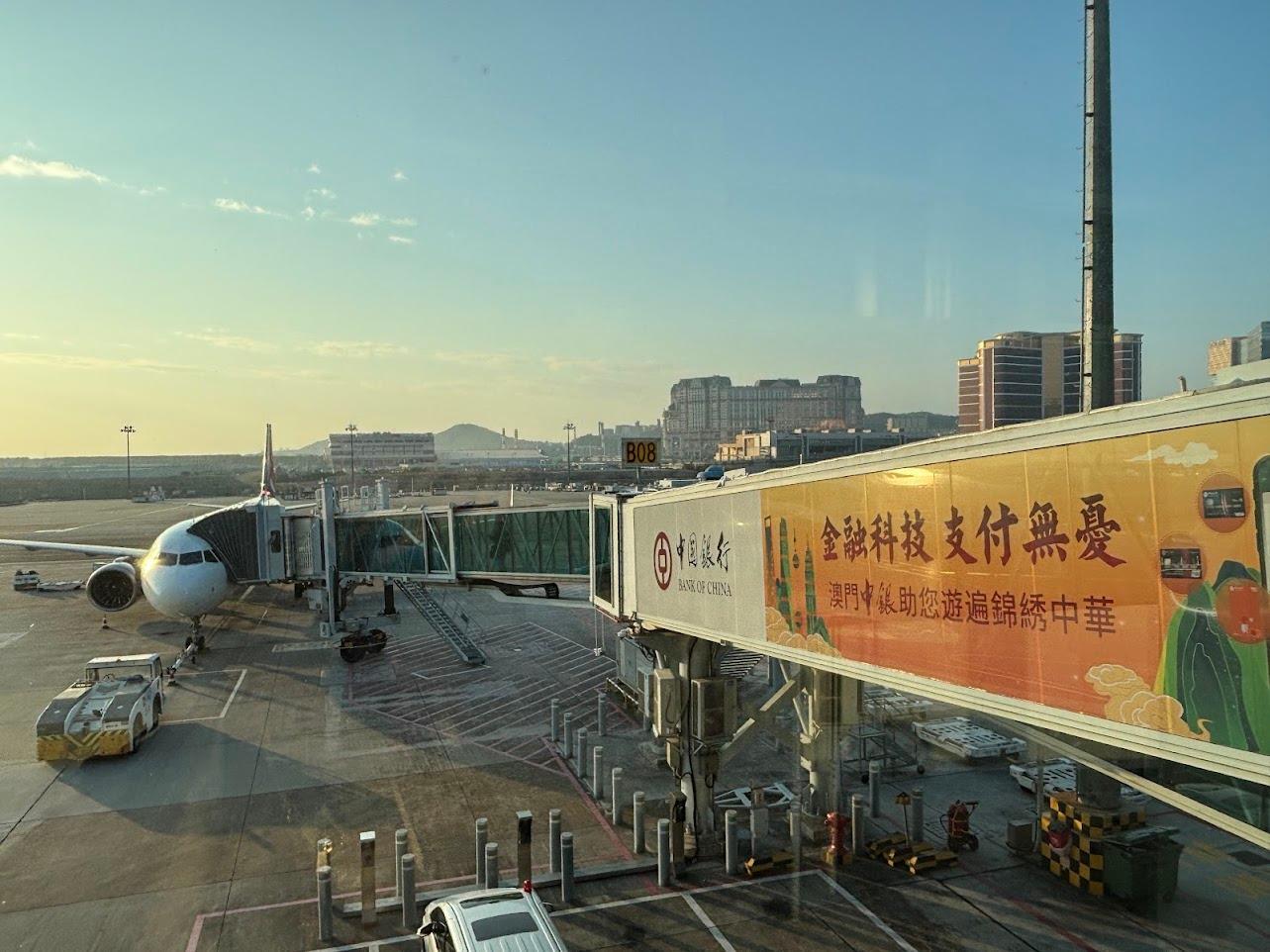 マカオ航空でマカオ乗り継ぎ