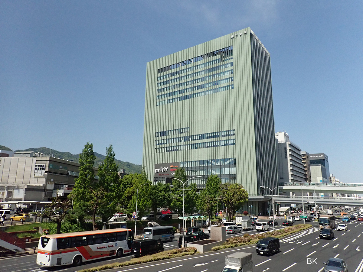 ミント神戸、この15階に献血ルームがある。