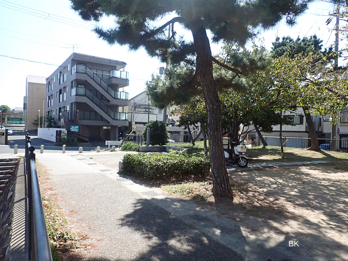石屋川公園の空がキッチンカーを駐車していたあたり。