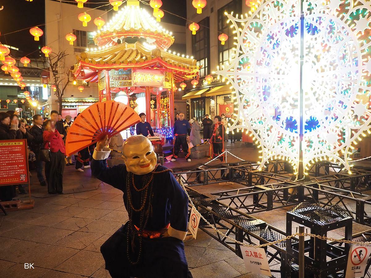 南京町ランターンフェアは12月25日まで開催。