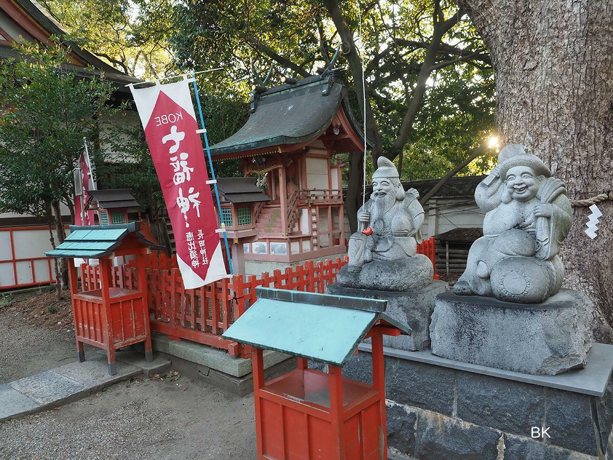 長田神社境内にある恵比寿神。