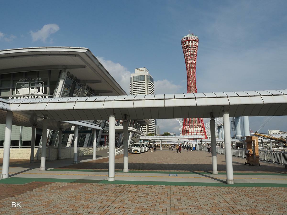 中突堤中央ターミナル前にスタートとゴールが設定。