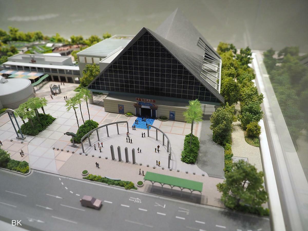 須磨海浜水族館の模型も展示。