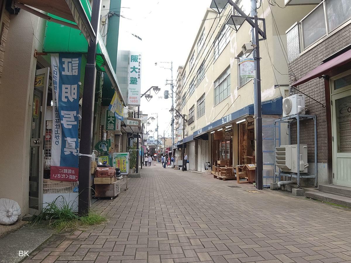 水道筋1丁目商店街。