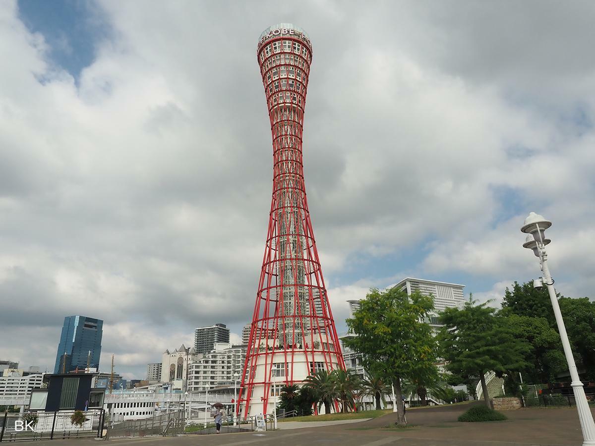 神戸のシンボルでもある神戸ポートタワー。