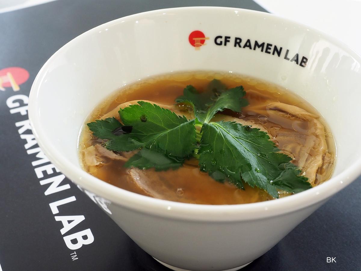 神戸市】淡路屋とケンミン食品が作った「GF ひっぱりだこ飯」が