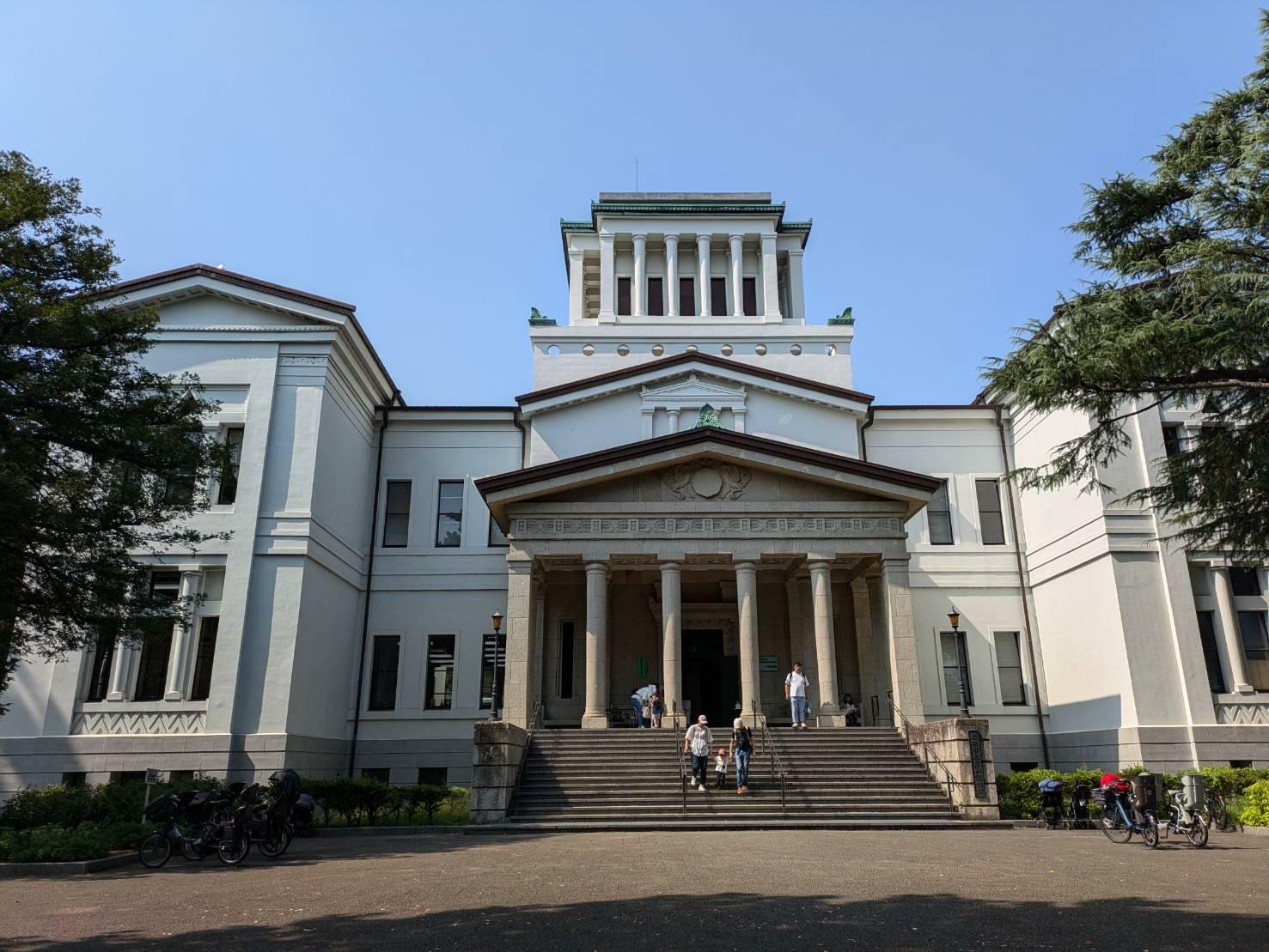 会場となっている大倉山記念館は歴史ある建物。