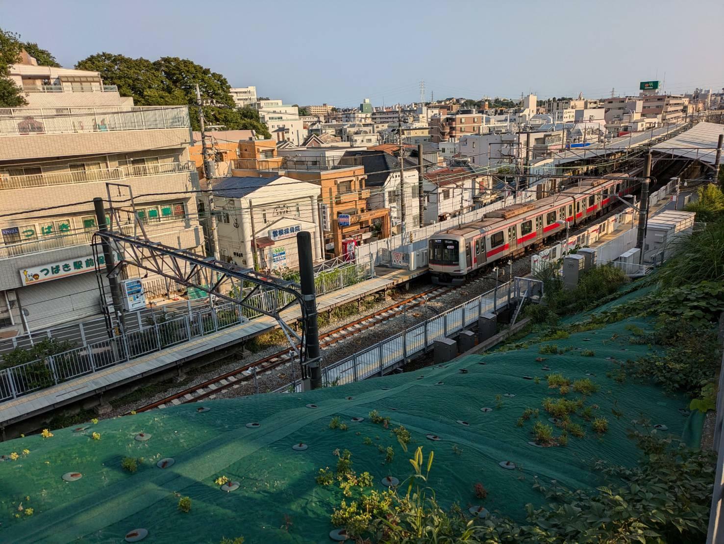 途中の道のりに電車スポット