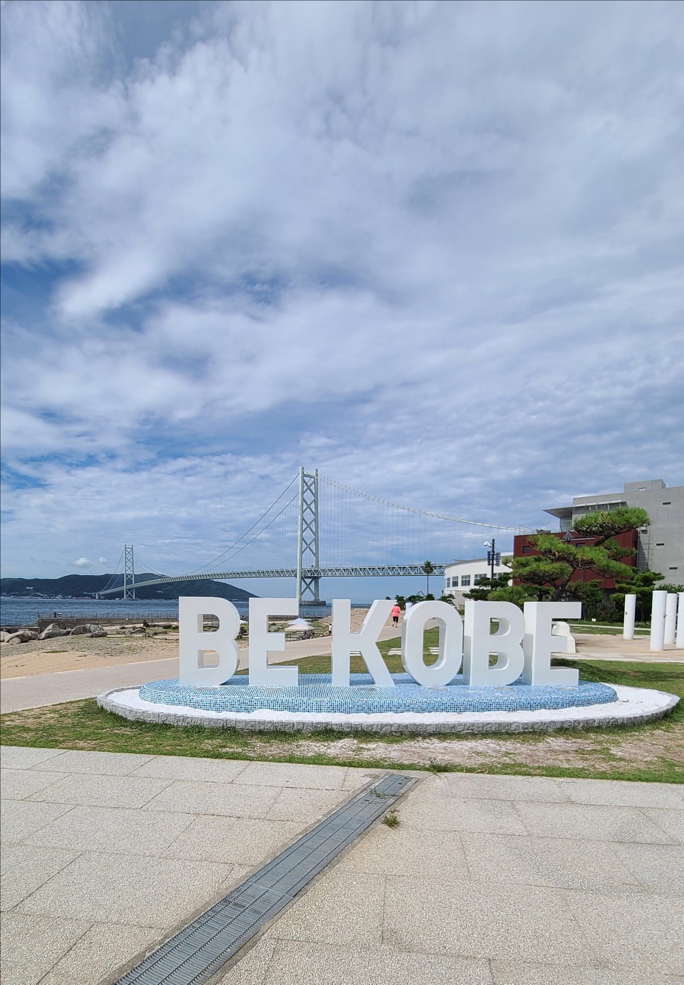 神戸風景 神戸のツインタワマン！地上27階、高さ99.99m「ベイシティ