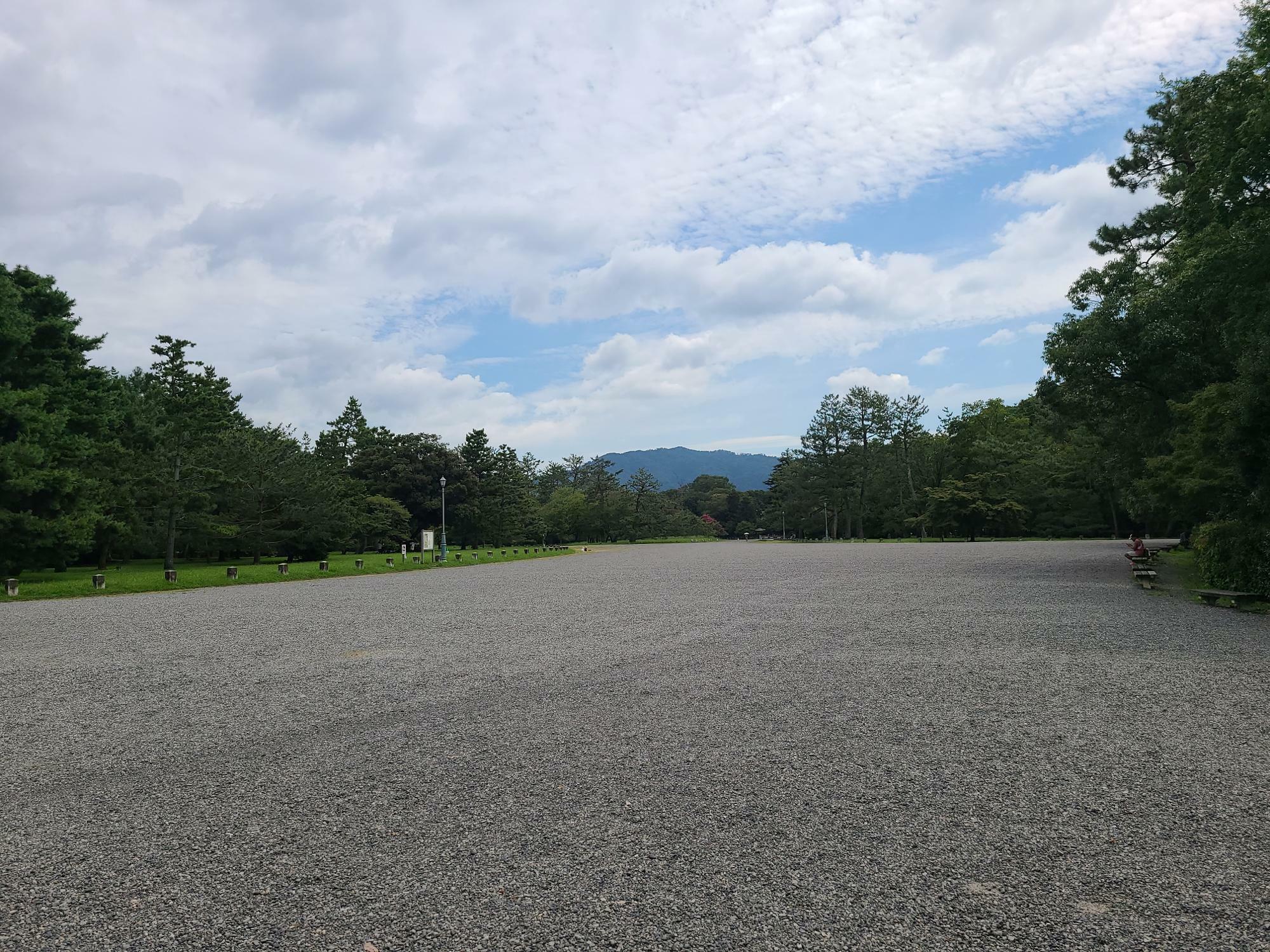 京都御所から望む東山