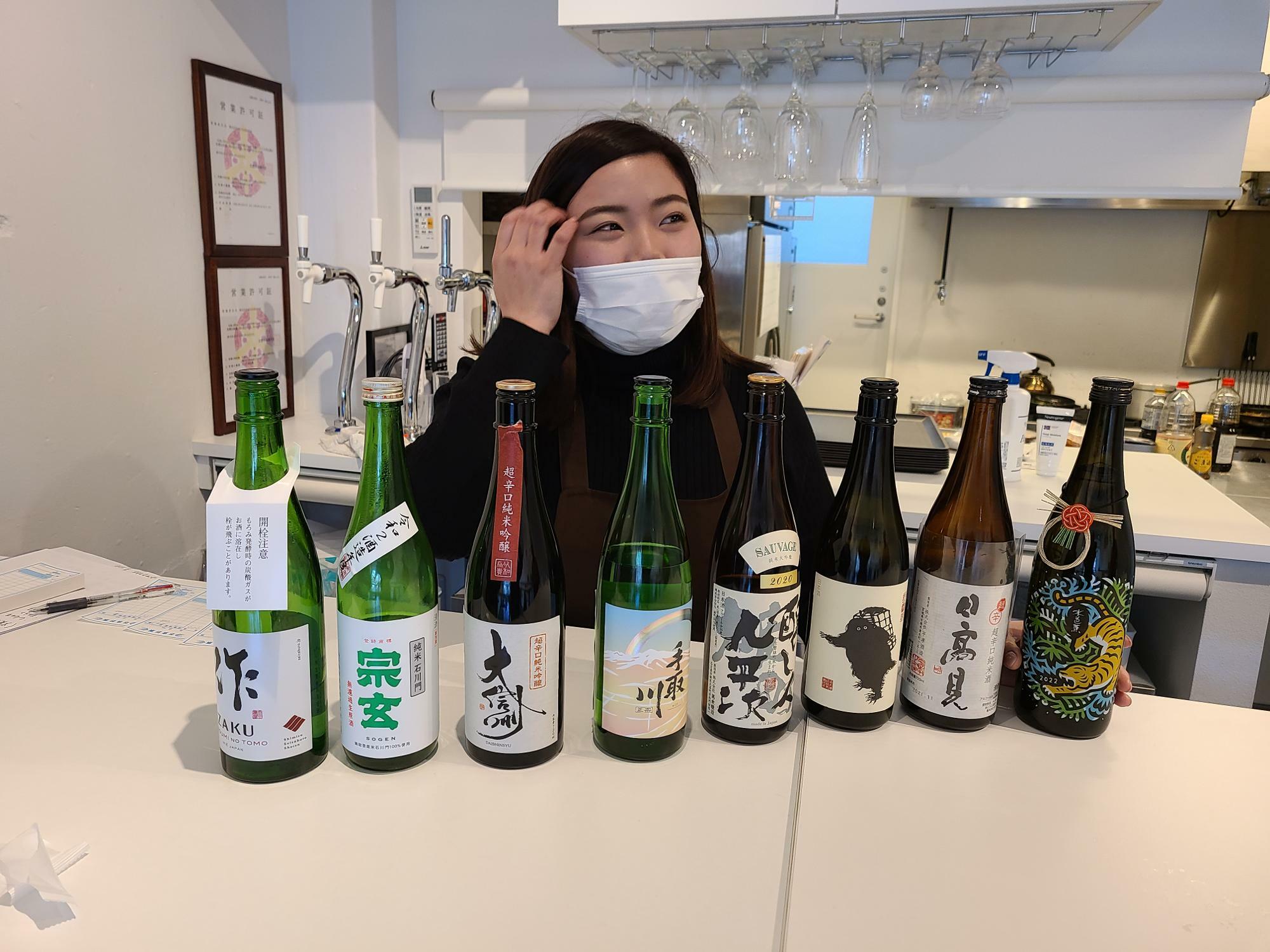 日本酒も豊富に取り揃えてます