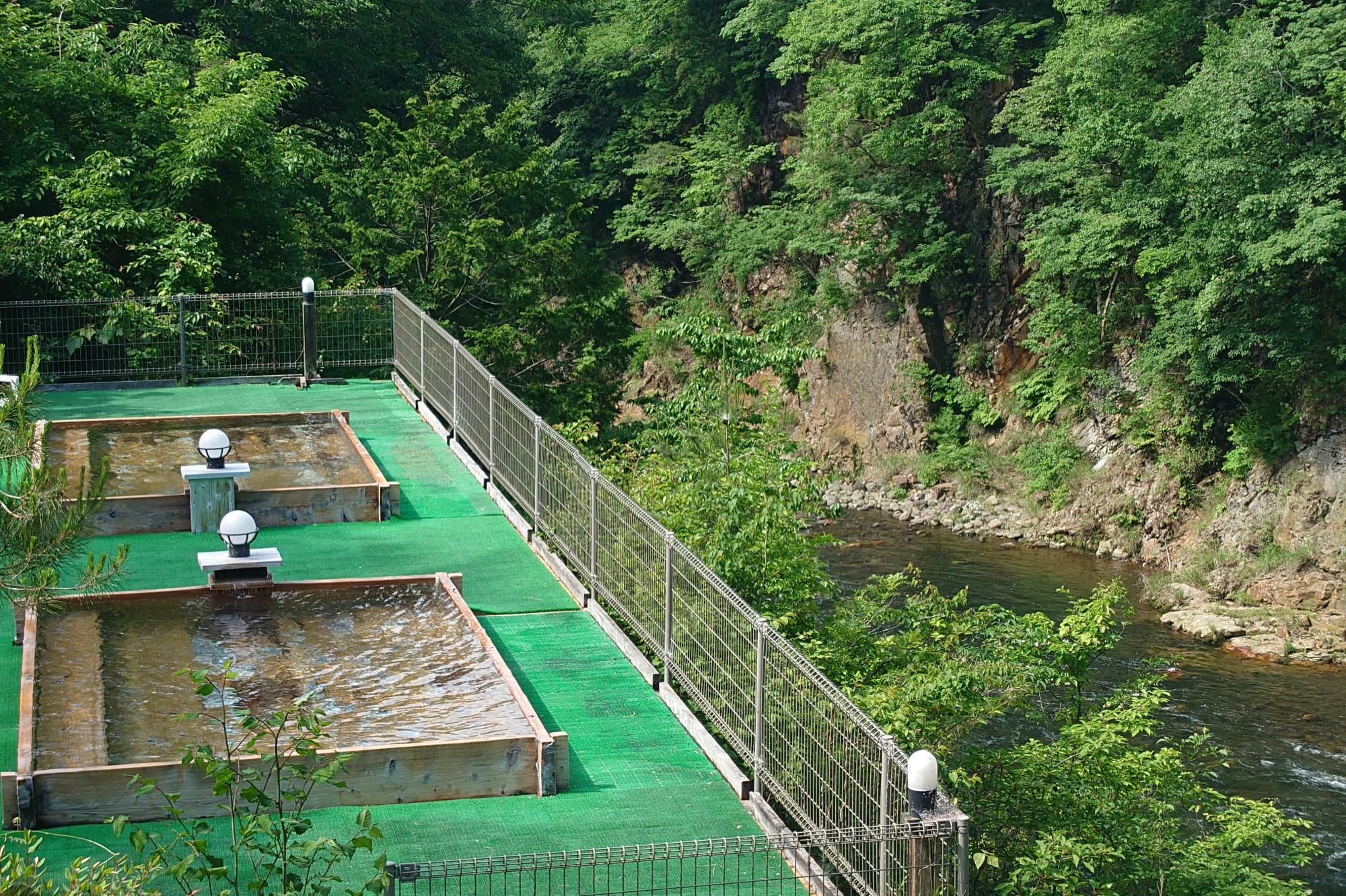 「仁王尊プラザ」の混浴露天風呂