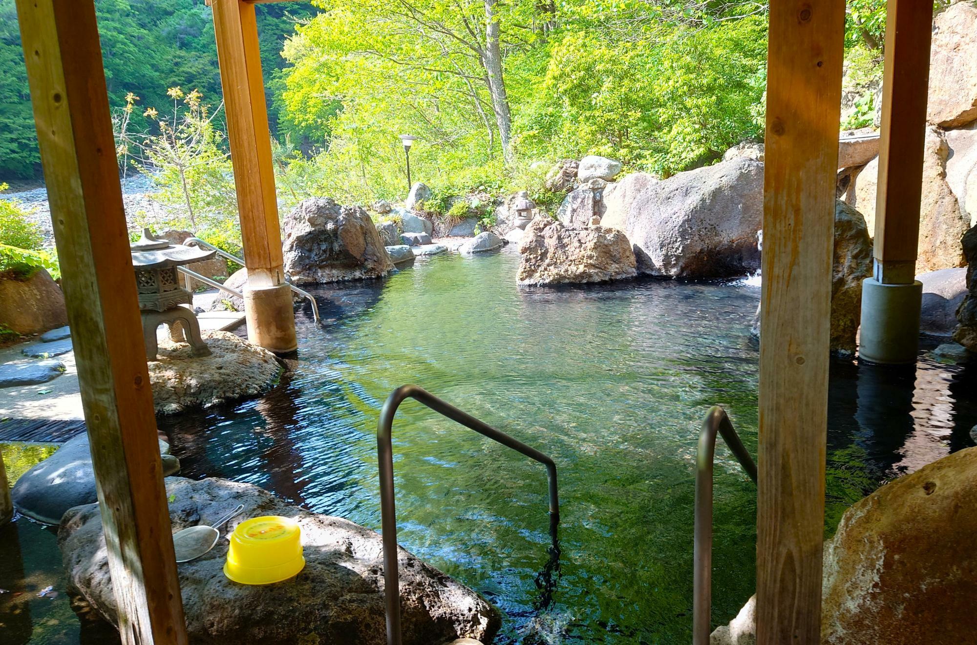 「浜屋旅館」の混浴露天風呂