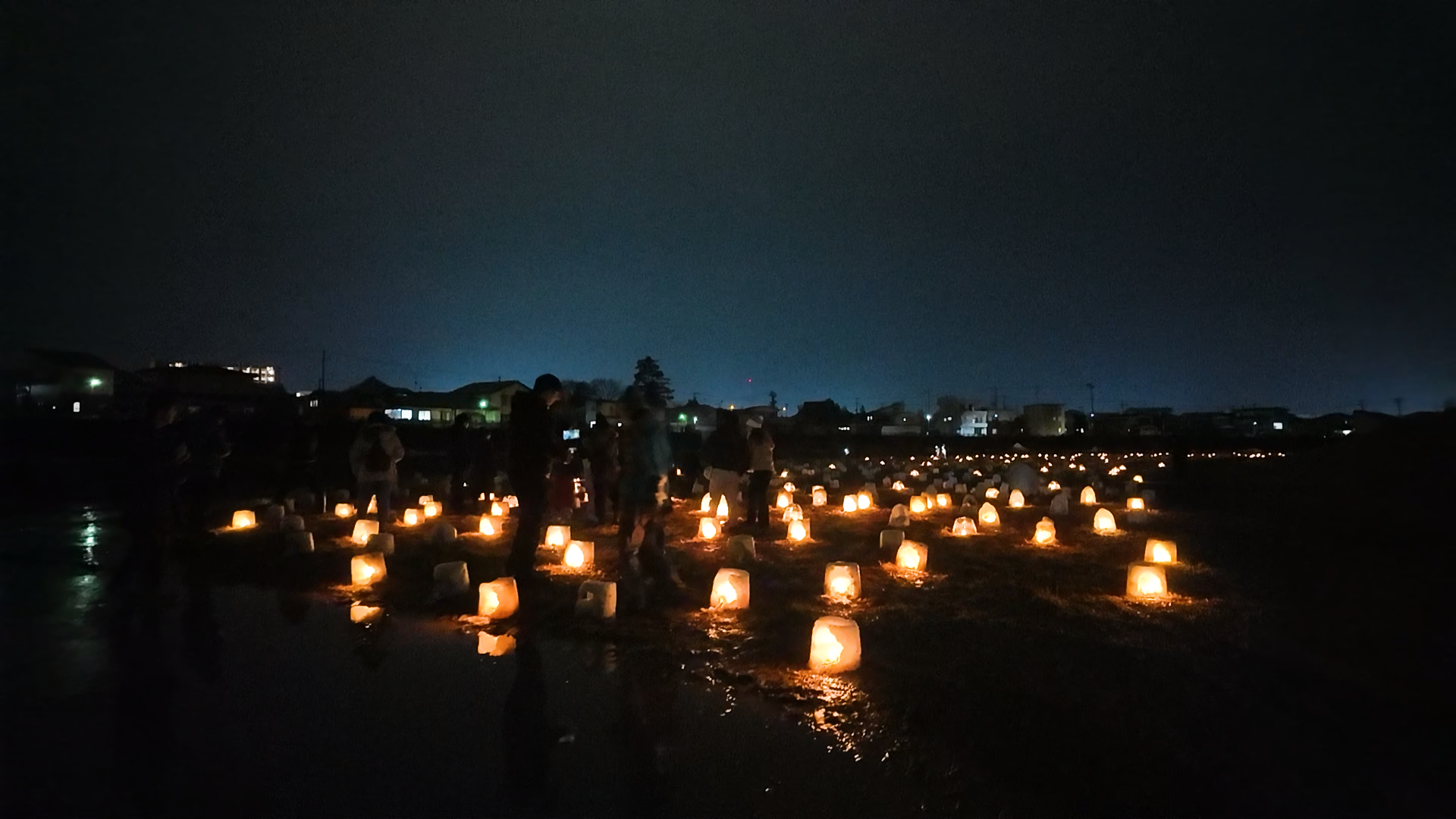 即発送 ミニかまくらページ 横手市】かまくら1日目に行ってきた！蛇の先川原ミニかまくらは長靴