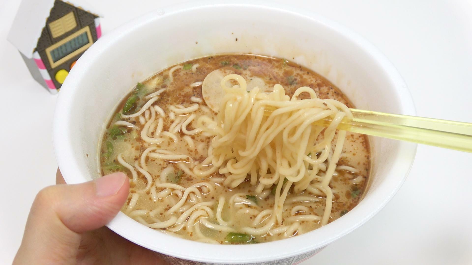 ローソンストア100の福袋　桂花ラーメン