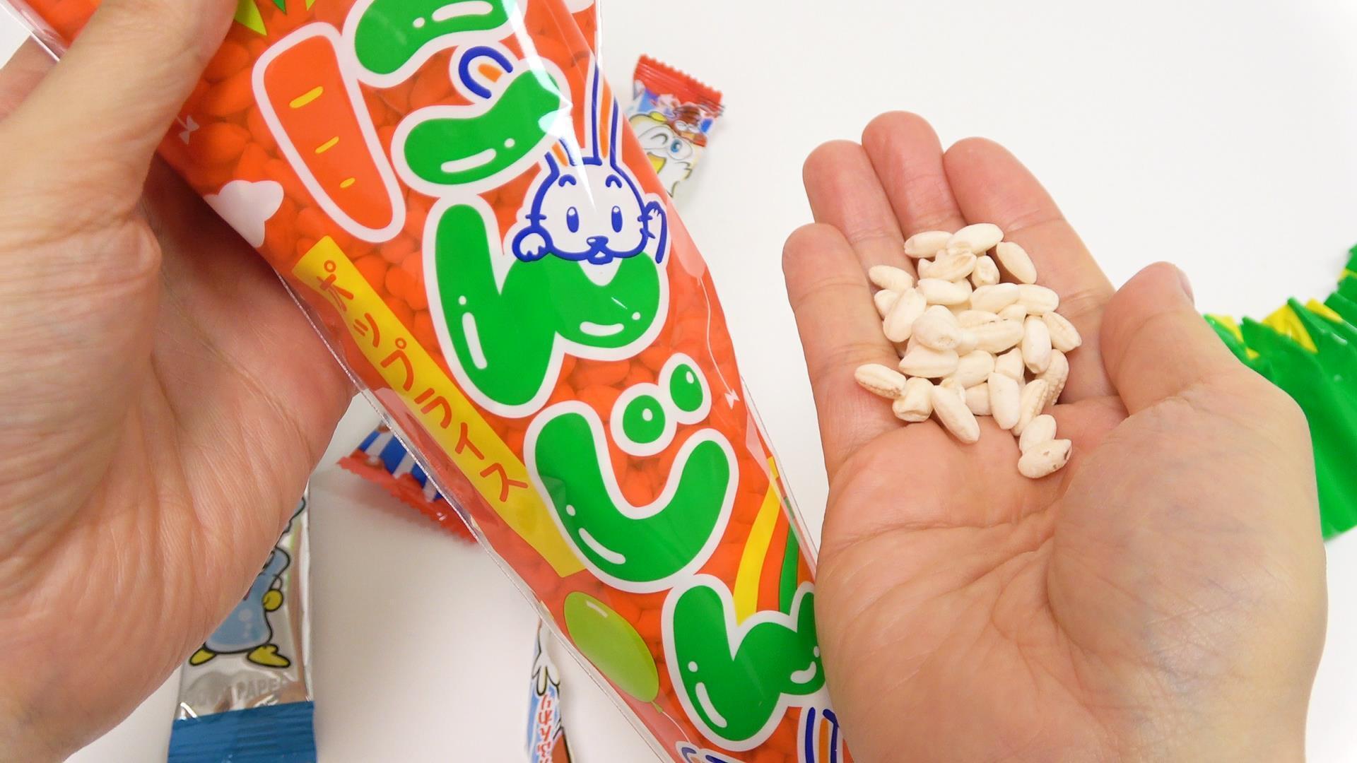 縁起の良さそうな駄菓子の福袋　にんじんは懐かしい甘さの駄菓子です