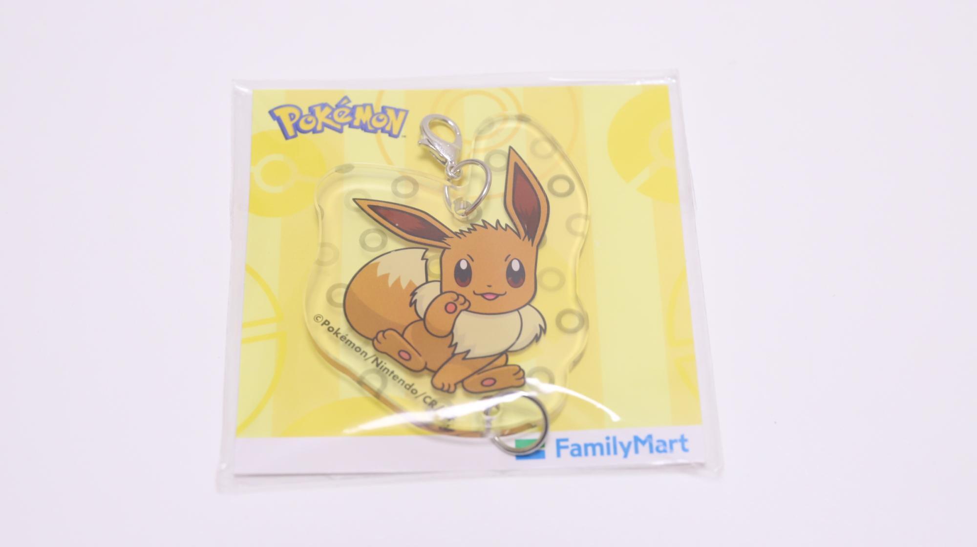 ファミマでねるねるねるねを2個買って貰ったポケモンのアクリル