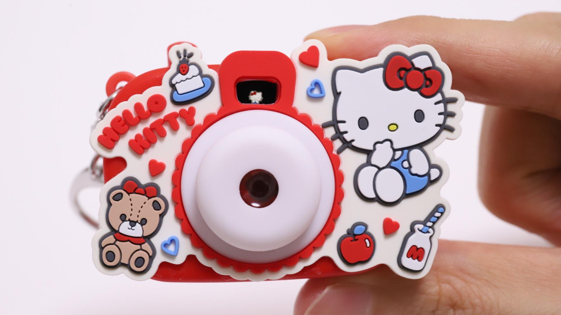 ハローキティ キーホルダー ライト Amazon.co.jp: ハローキティ HELLO KITTY ライト付き