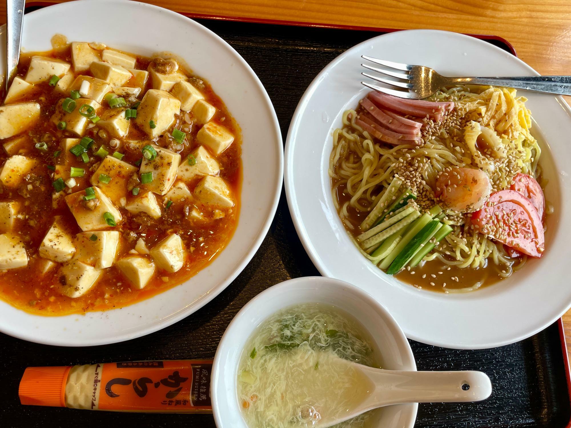 冷やし中華と麻婆豆腐飯のセットで1190円