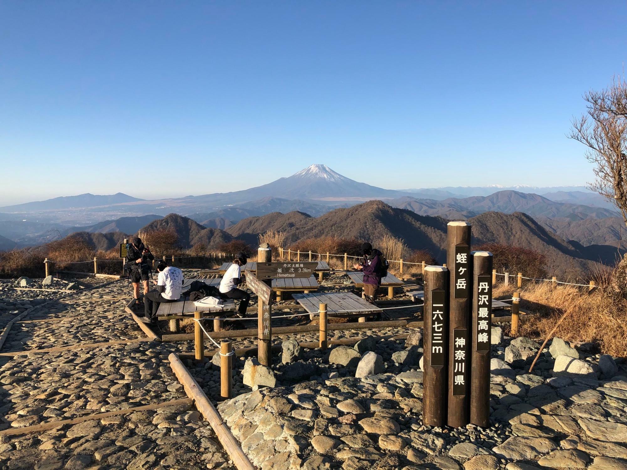 蛭ヶ岳頂上