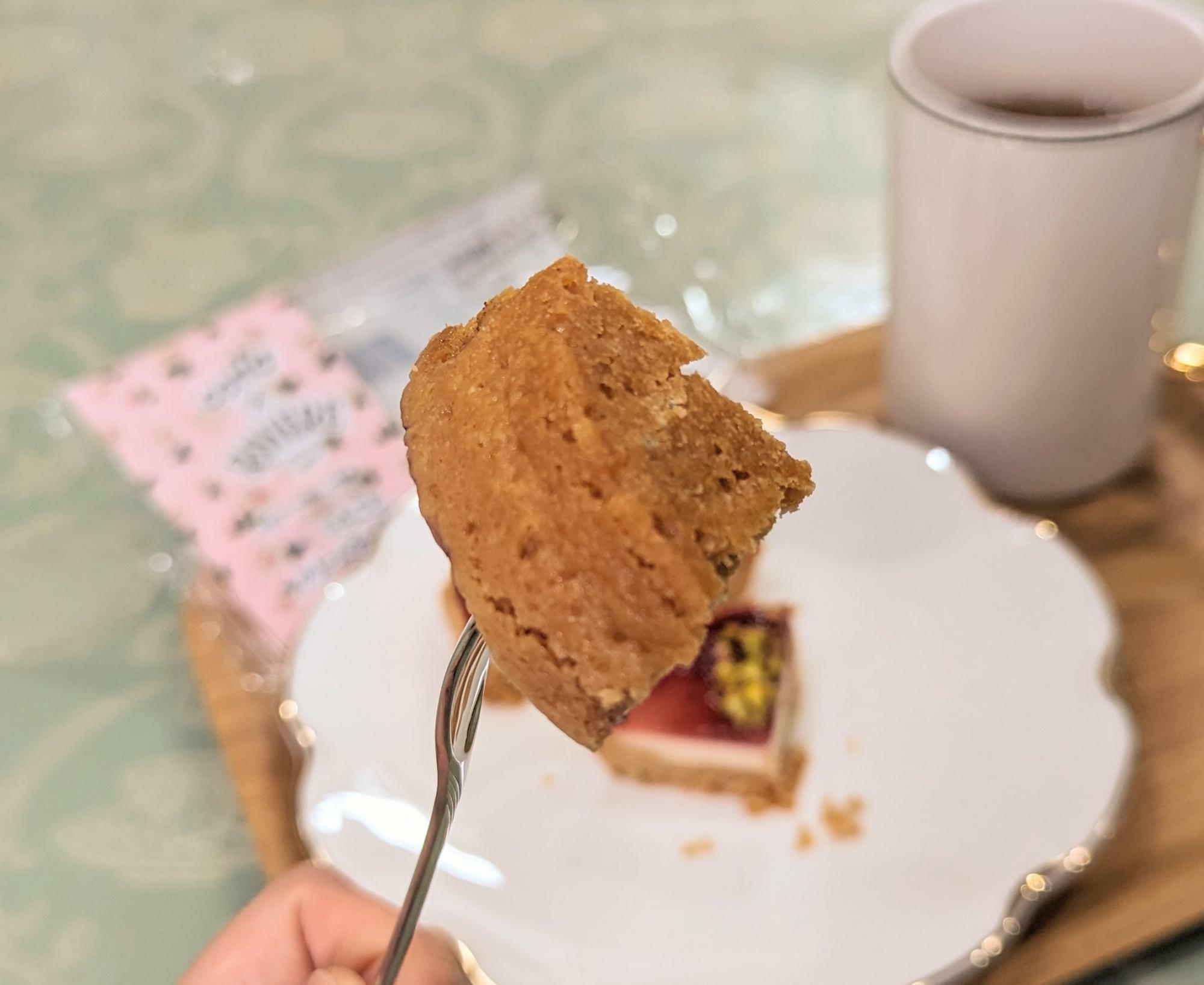 サクホロ食感の本格タルト生地