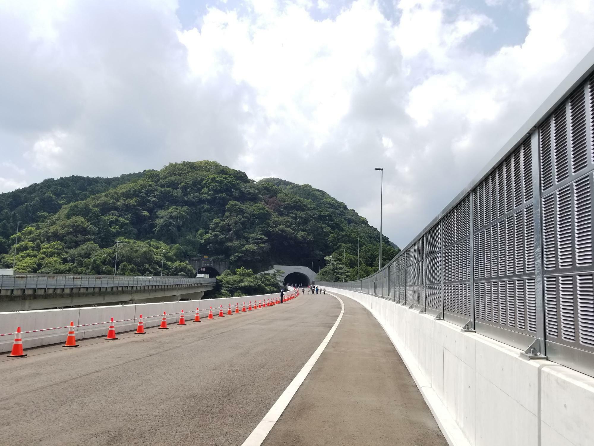 天候にも恵まれたトンネルウォーキング当日