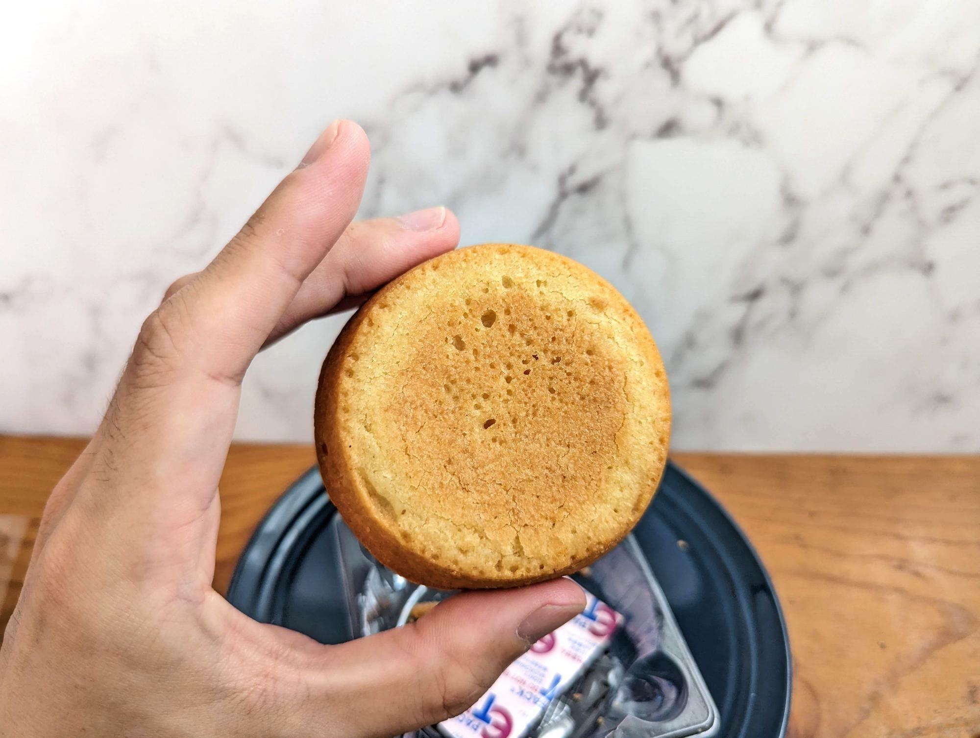 裏側。香ばしく焼き上がっている