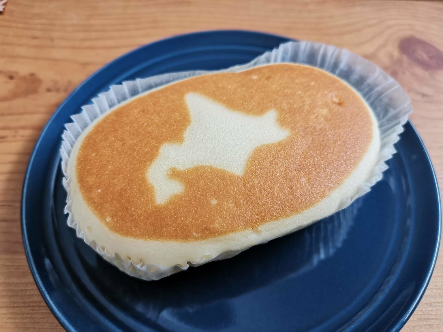 定番の北海道チーズ蒸しケーキ