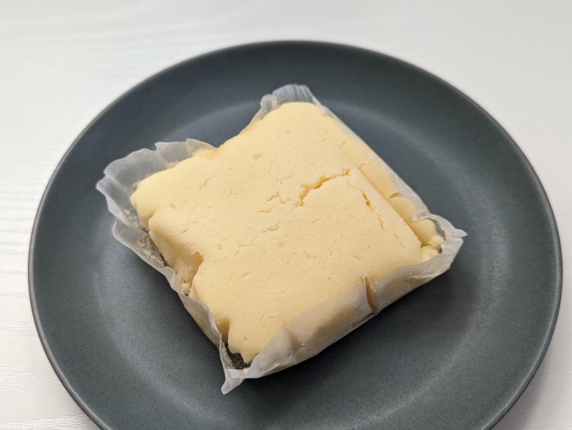 四角いチーズ蒸しケーキ