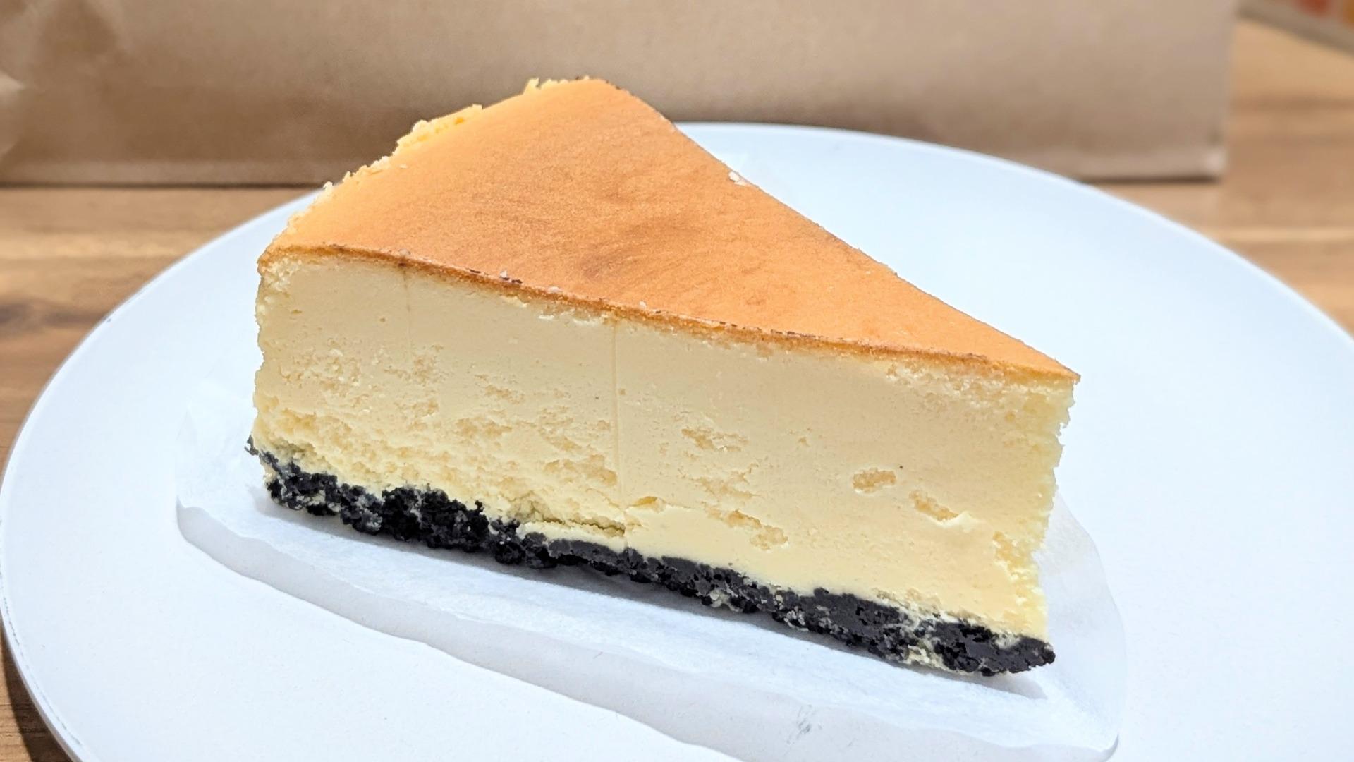 ニューヨークスタイルのチーズケーキとコーヒーケーキ ぺこにん | ☕️yoshida coffee sangubashi ⁡ 🔖参宮橋 ⁡ 𓅷◌̥