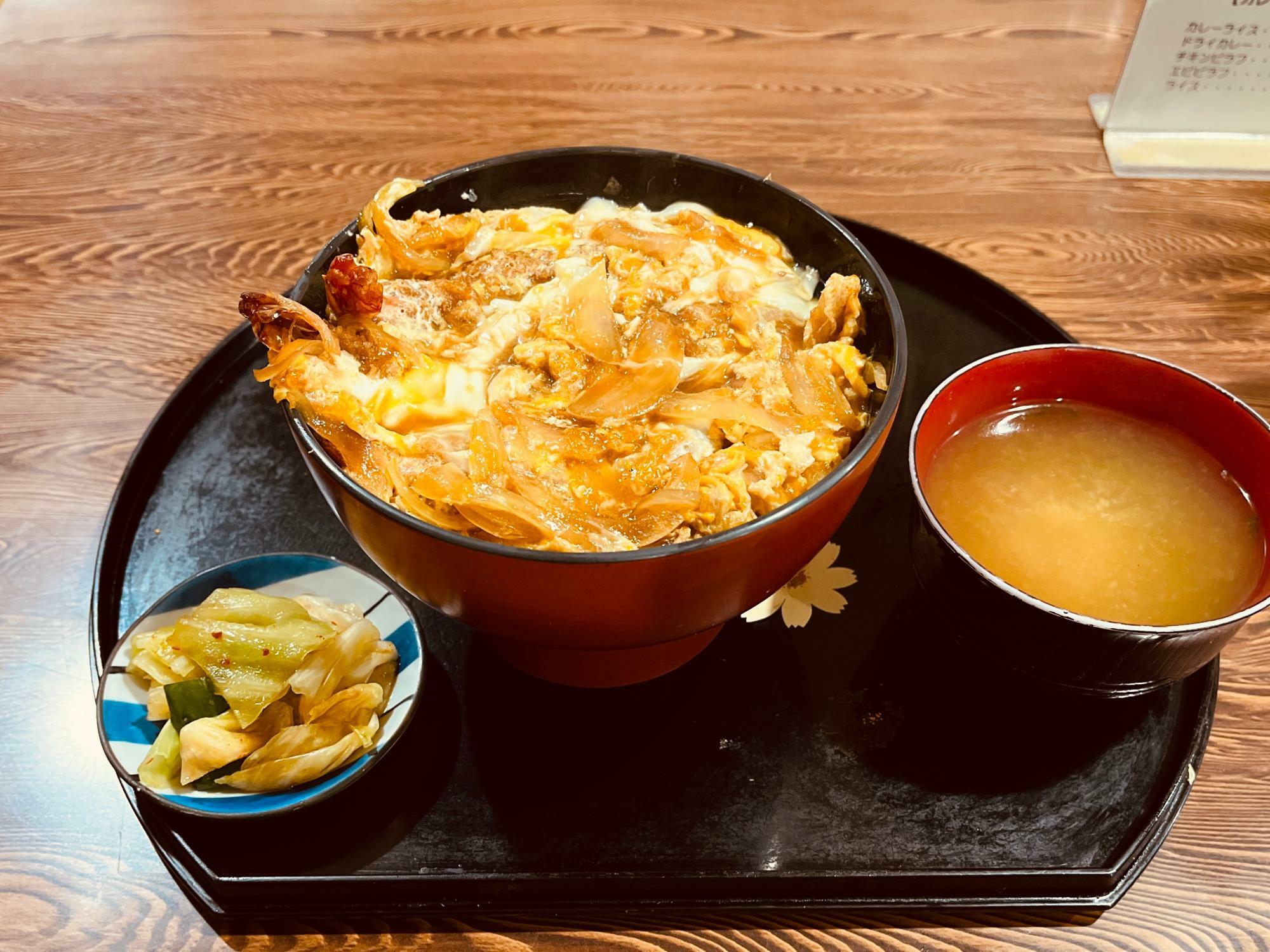 えび丼：700円