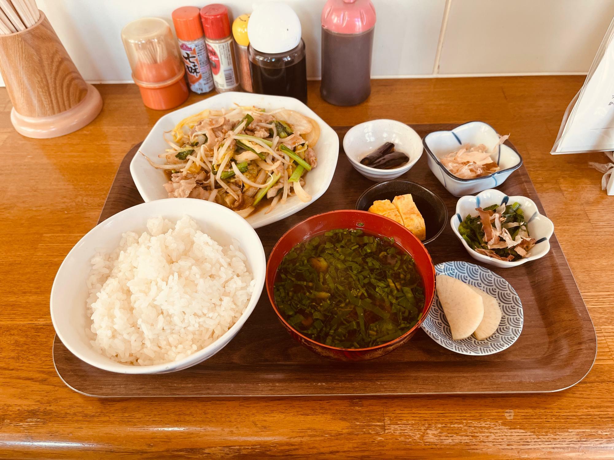 みそ野菜炒め定食：750円