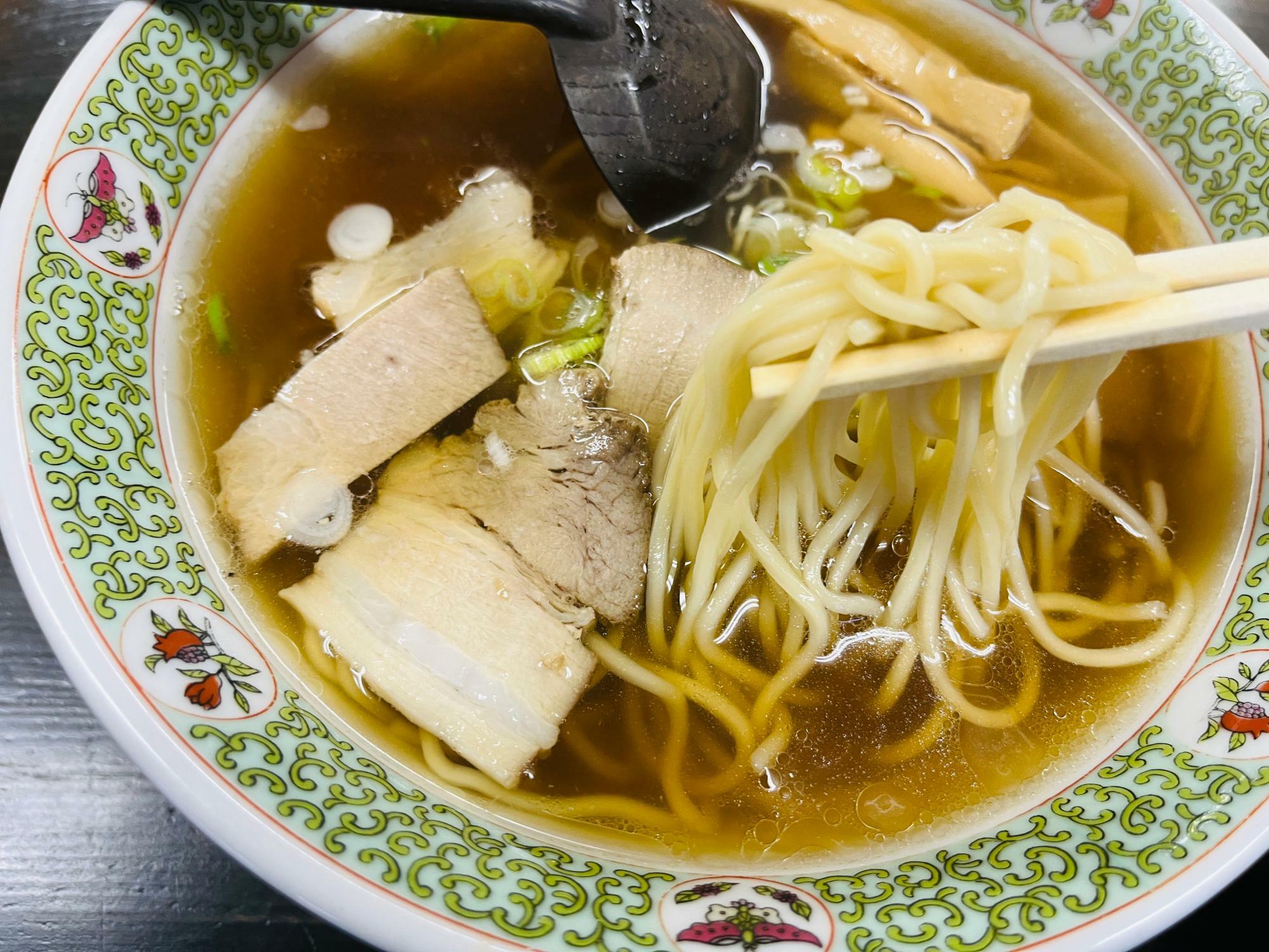 プリップリの自家製麺がウマい！