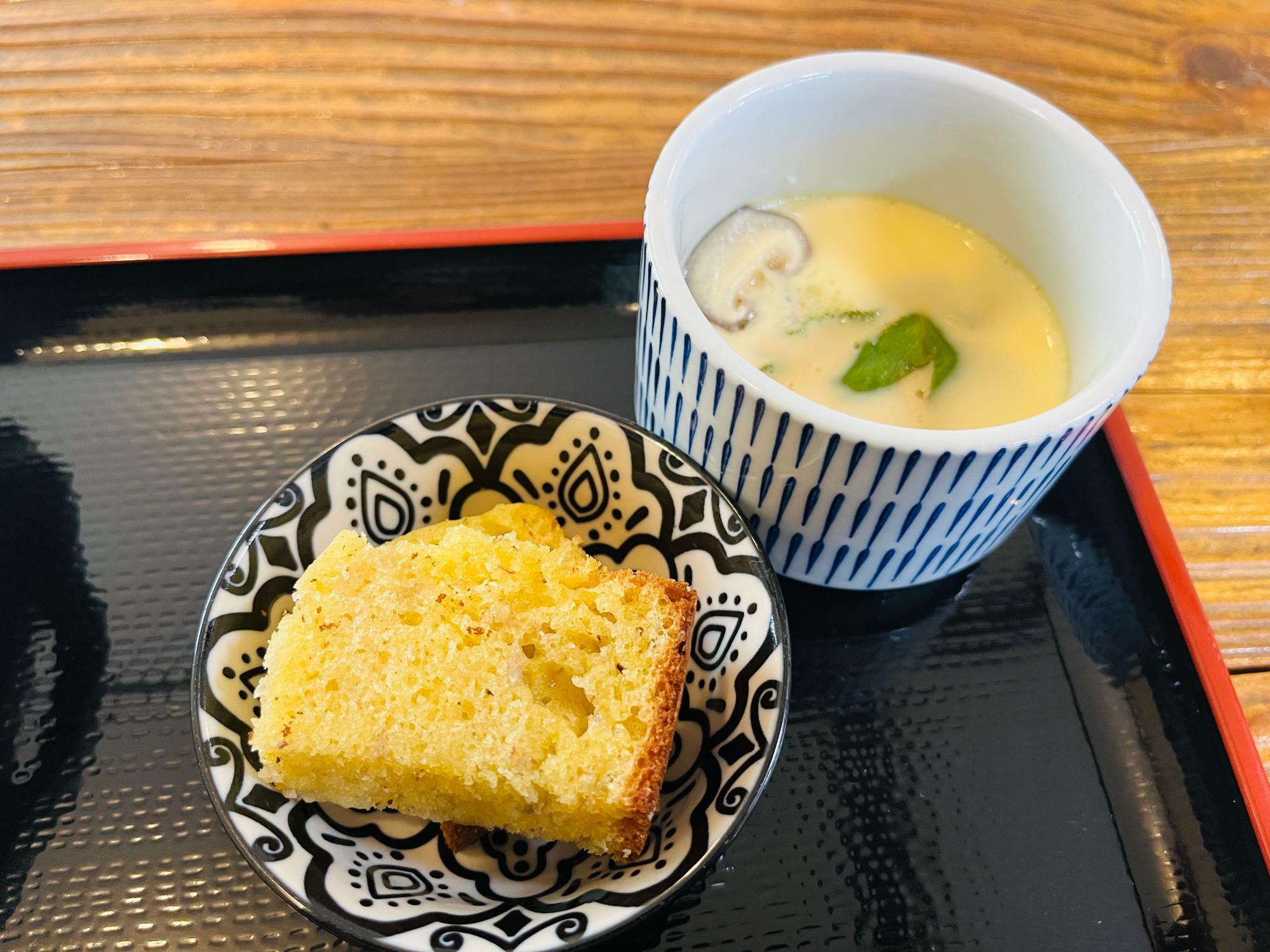 〆の茶碗蒸し&パウンドケーキもウマっ！