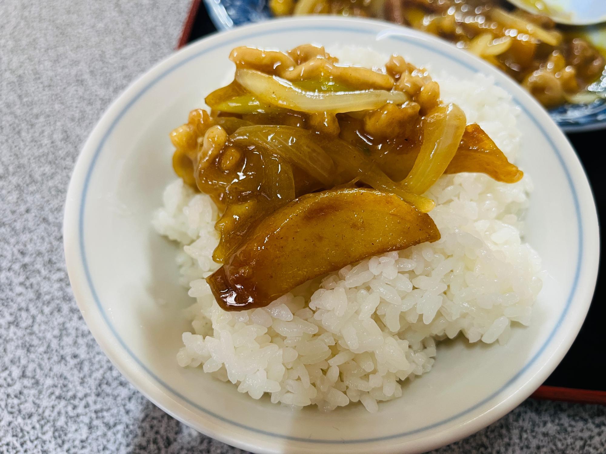 今日はオンザライスで駆け抜ける！