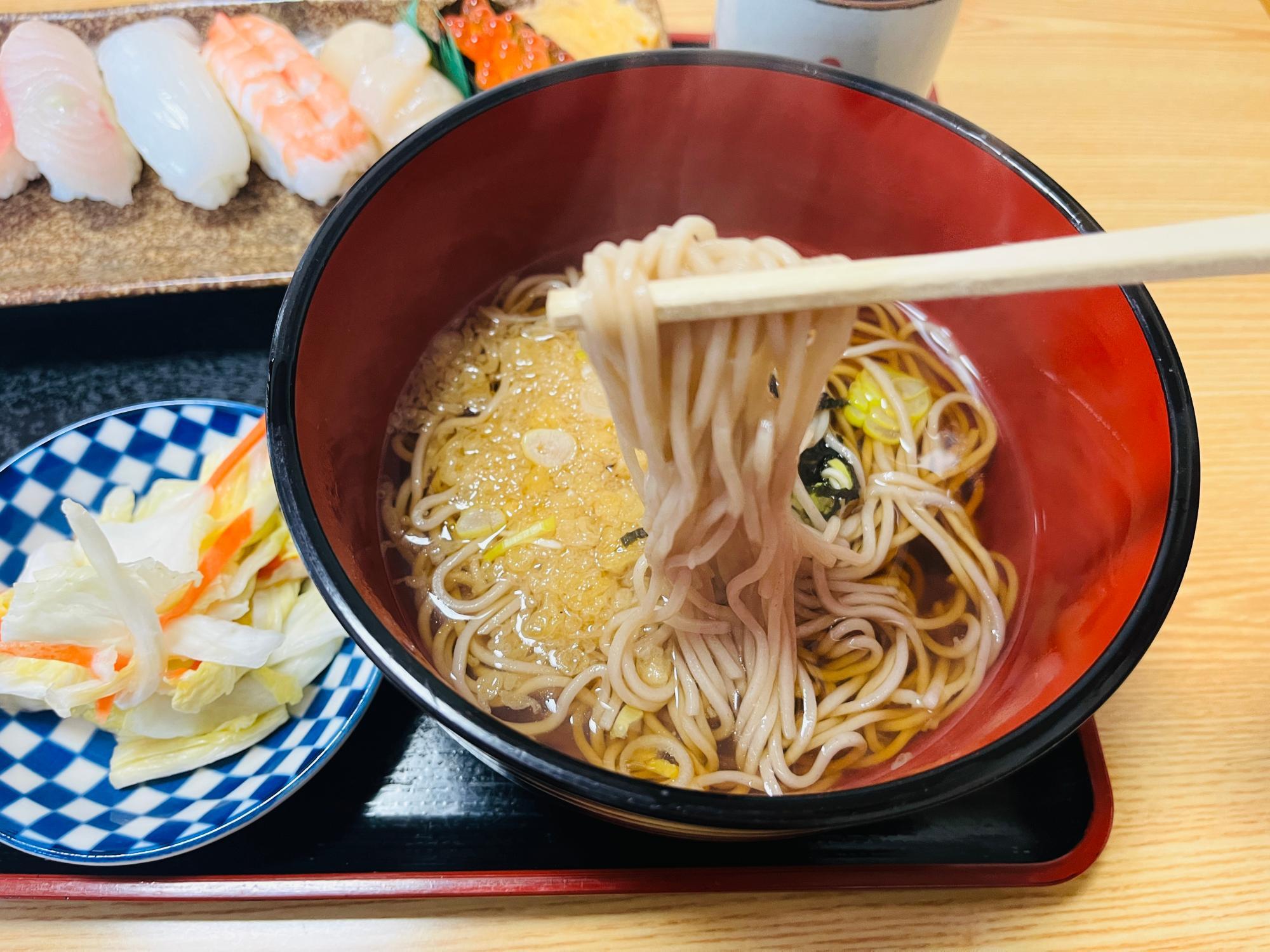 お供の蕎麦も気に入った！